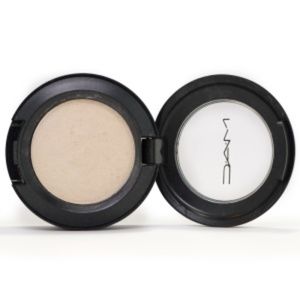 MAC Cosmetics Dazzlelight eyeshadow